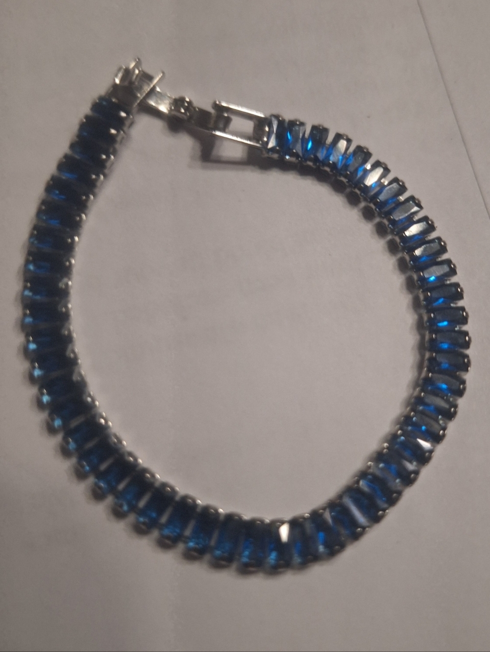 Beautiful Blue Crystal Bracelet 6.75" in Silver Tone NWOT